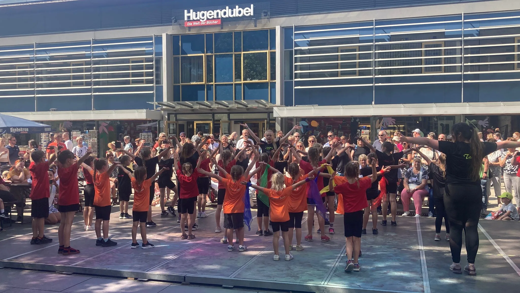 Unsere Tanzkids beim Stadtfest Cottbus!